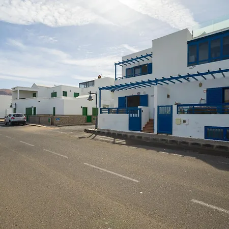 Casa Joral, Surfear En Famara
